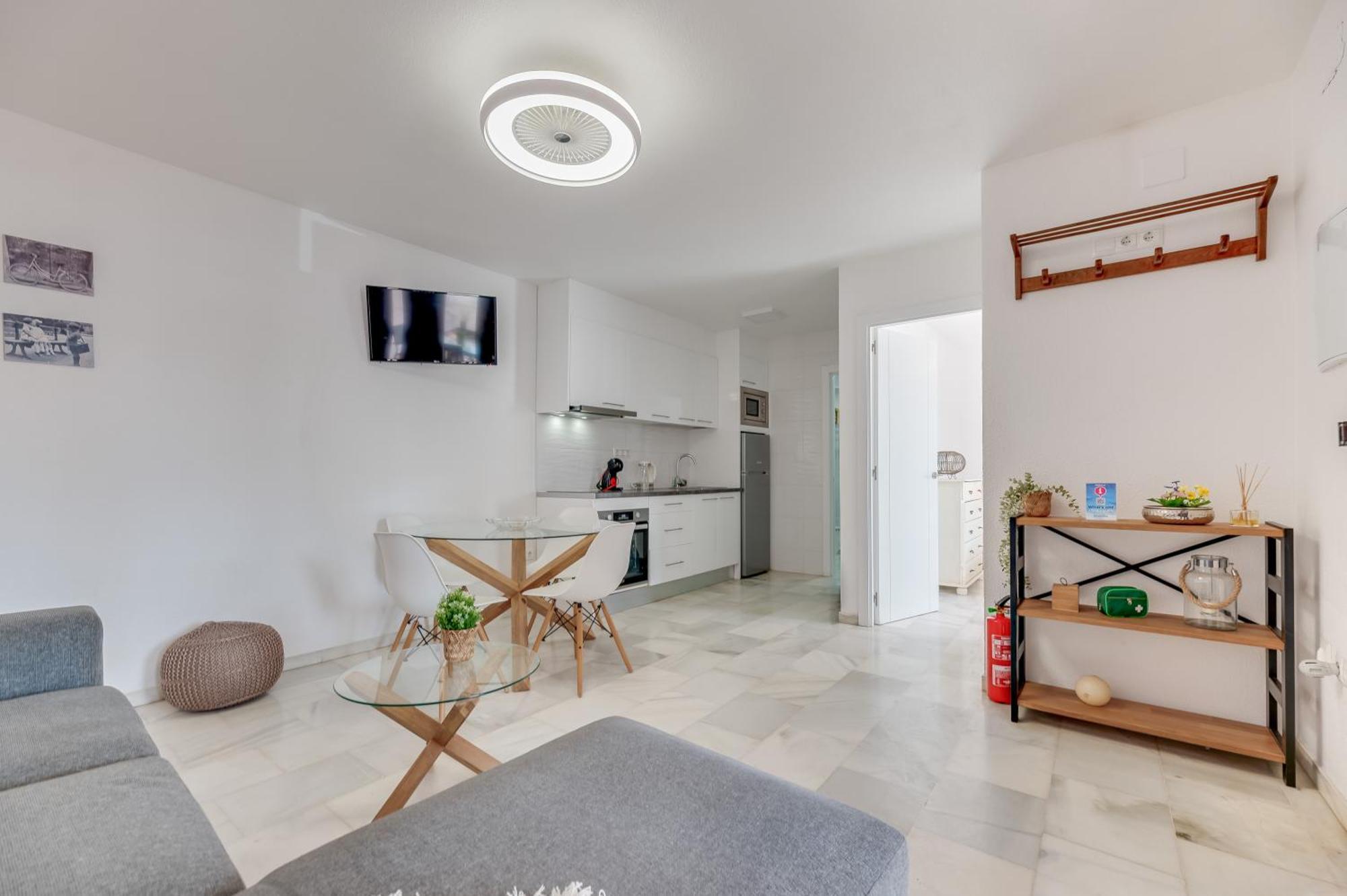 Apartamento Con Amplio Porche Y Bbq Benalmádena Eksteriør bilde