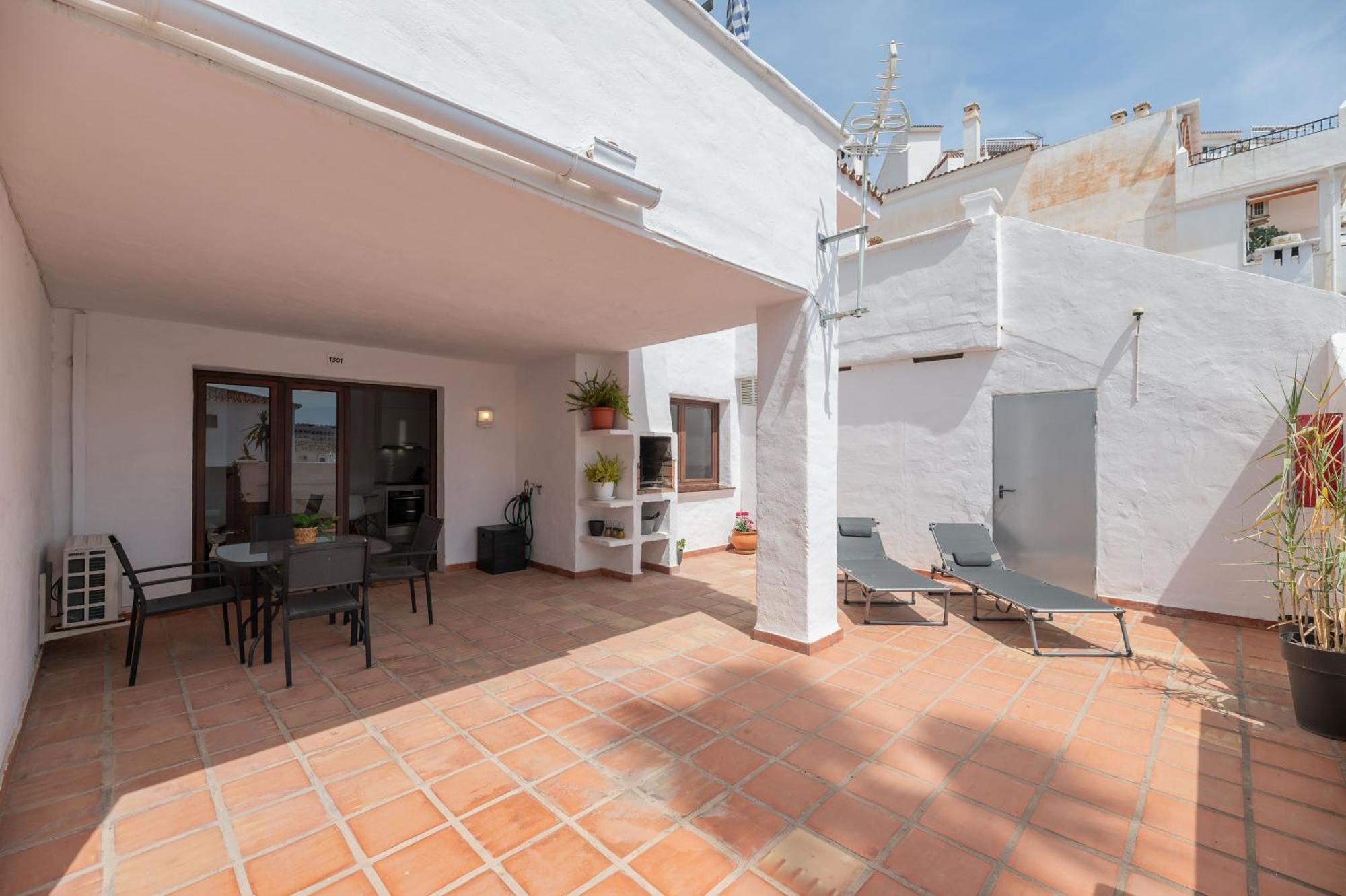 Apartamento Con Amplio Porche Y Bbq Benalmádena Eksteriør bilde